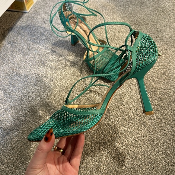 L’intervalle Square Toe Green Fishnet Lace up Heels - Picture 7 of 8